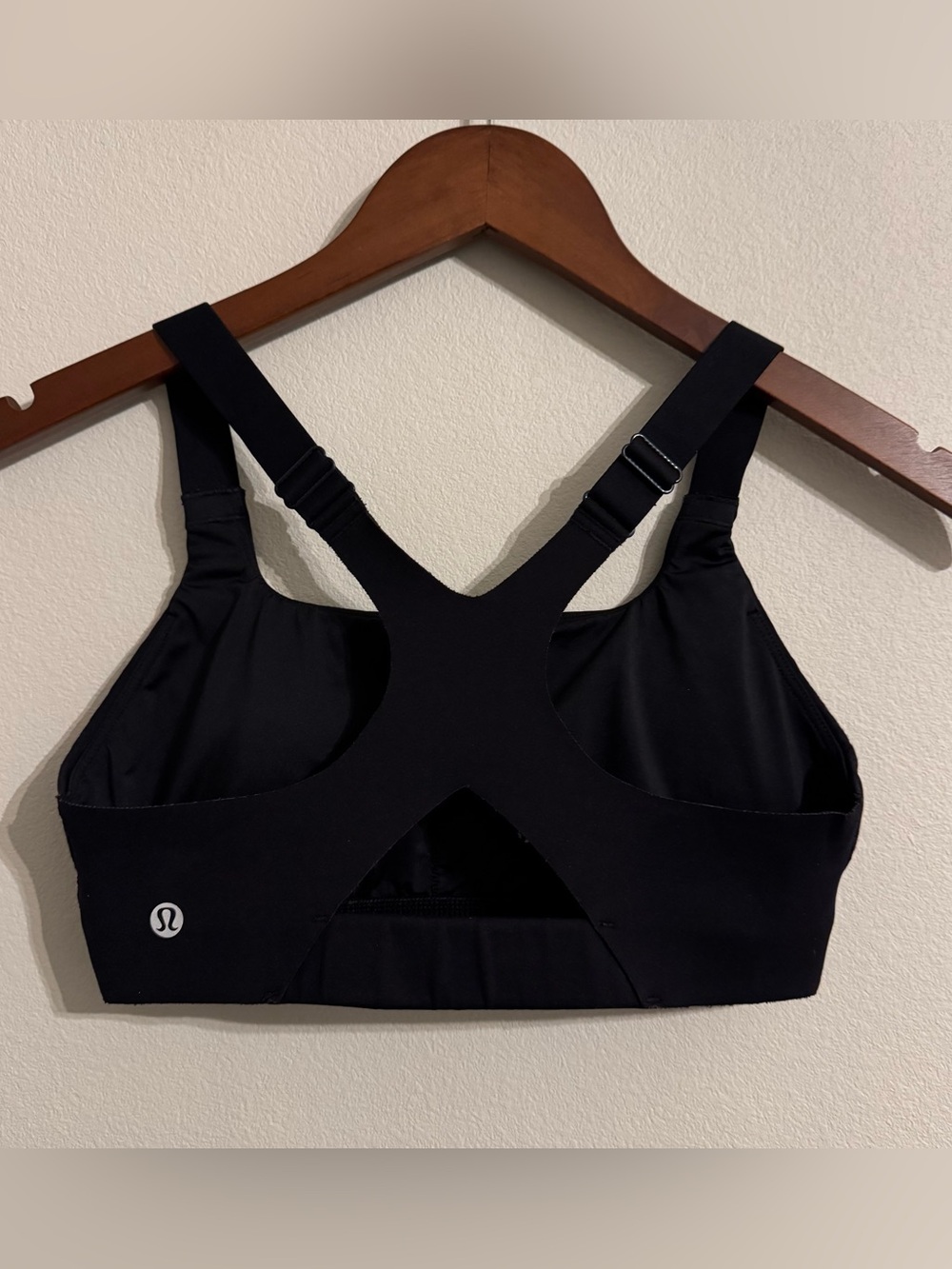 Lululemon Ultralu Square-Neck Workout Bra *Medium Support, B/C Cup 4